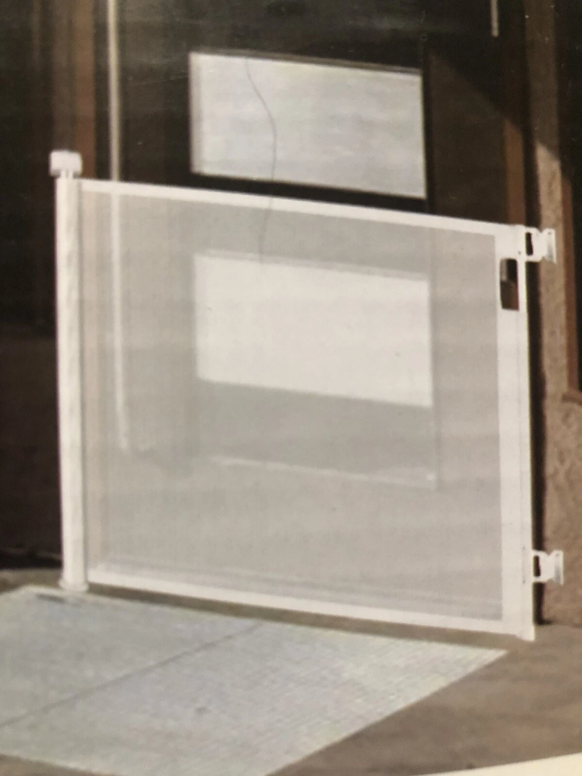 Safety Gate Autolock Retractable GRAY 55" 140cm W/hardware New Opened Box