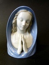 BETENDE MARIEN PORZELLAN FIGUR - Wagner&Apel Lippelsdorf GDR PORZELLAN !. Wahl
