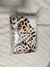 Victoria's Secret PINK Leopard Blanket - NIP 💖