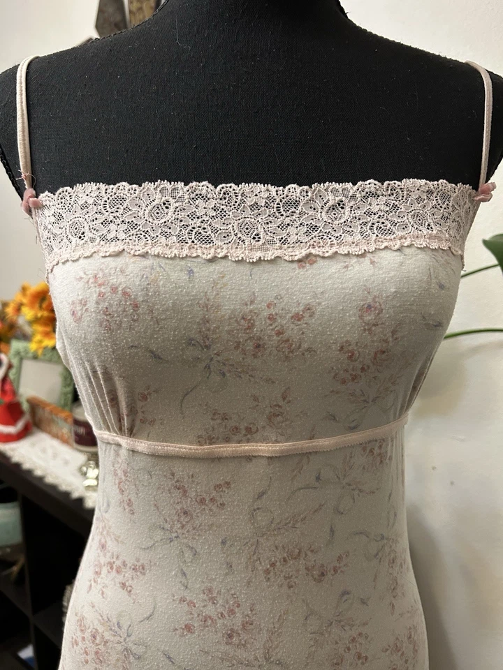 Vestido sin Mangas De Colección Victoria’s Secret Angels (2005) Y2K Rosa Pálido Floral Algodón Talla Pequeña Foto 2 de 4