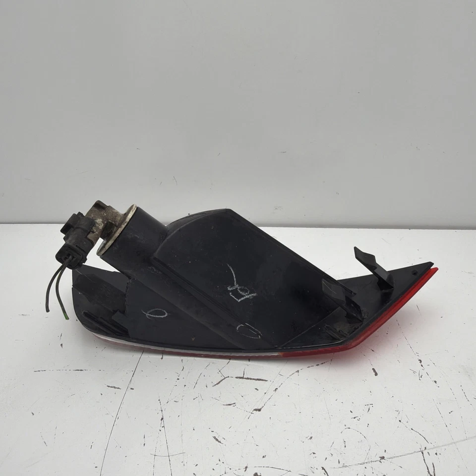 Luz marcadora trasera derecha pasajero ford ecosport 2022 2021 2020 2019 2018 Foto 2 de 4