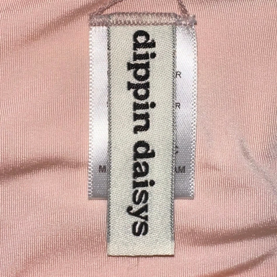 Conjunto de Biquíni Dippin Daisys Mia Lateral Atrevido Halter Zig Zag Listrado Tamanho Grande - Imagem 3 de 4