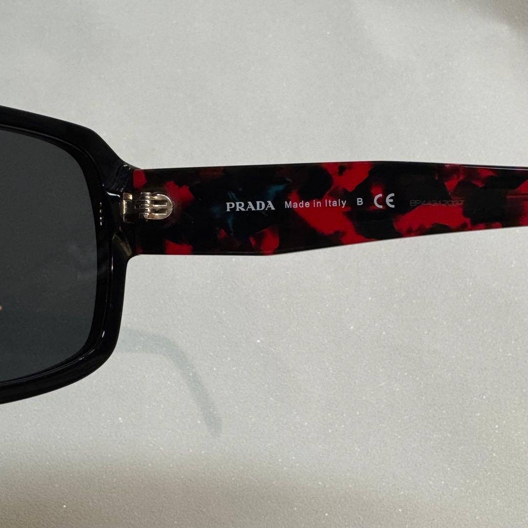 Prada SPR22YS-F Sunglasses Black Frame Used No Accessories thumbnail 4
