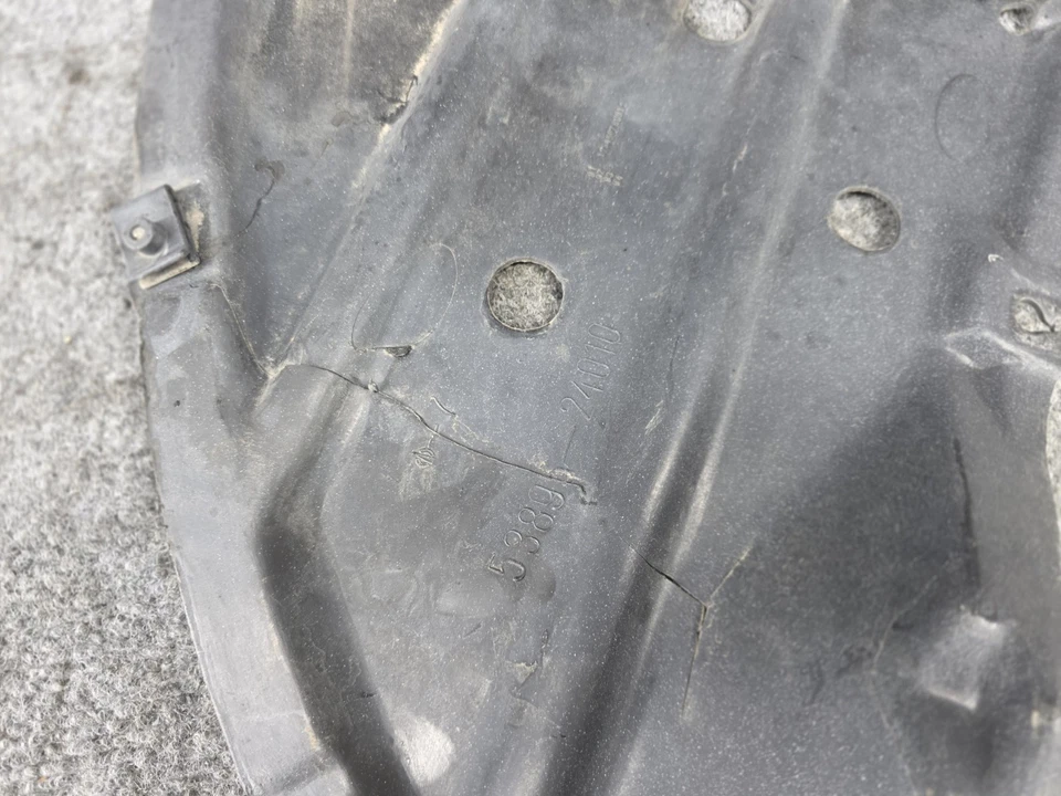 LEXUS 1992-1996 SC300 SC400 OEM FRONT RIGHT PASSENGER SPLASH SHIELD FENDER LINER - Image 4 of 4