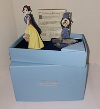 Vintage Snow White watch and figure in original  watch mint in box 1993 Limited