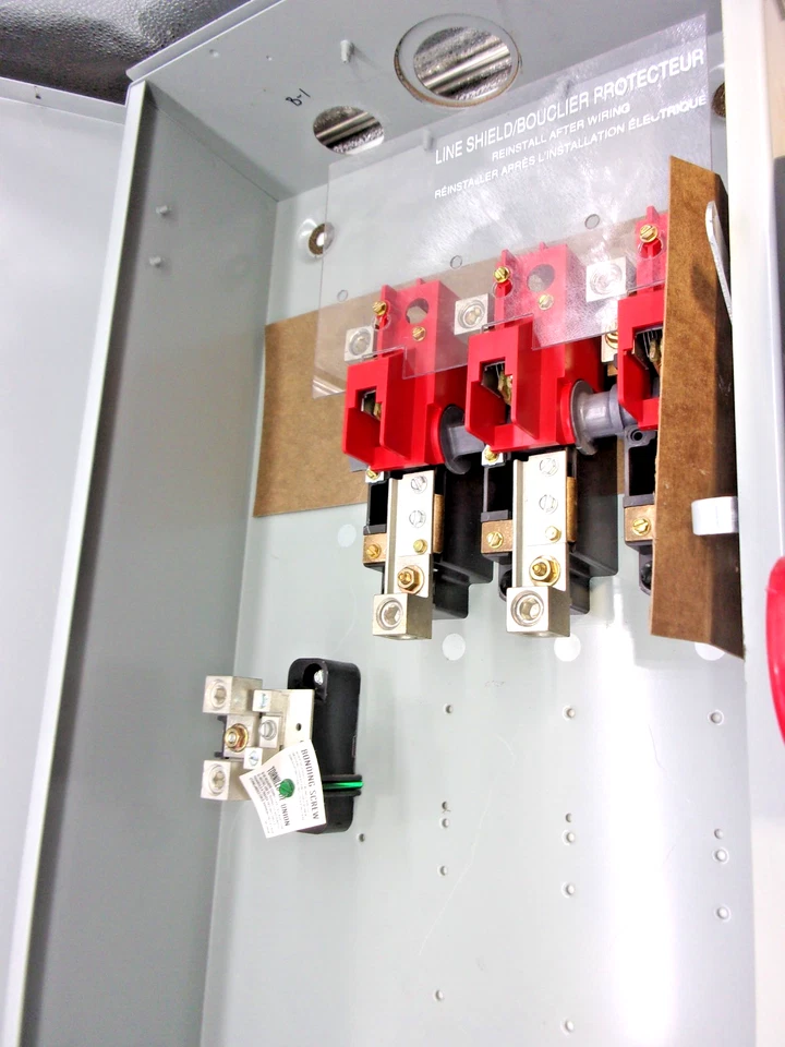 DH364URKN-CUTLER HAMMER-SAFETY SWITCH, 3P,4W,NON-FUSIBLE,200A,600V,NEMA 3R — 第 2/4 张图片