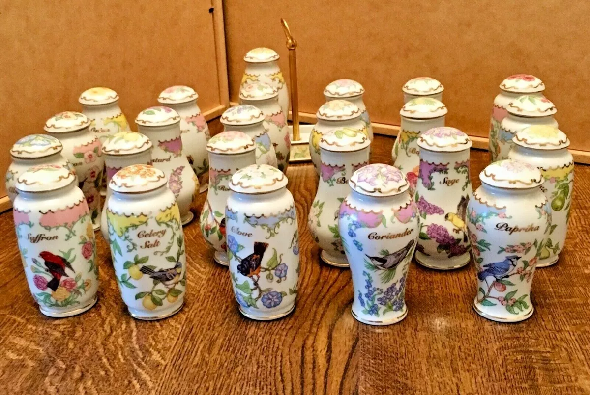 Beautiful on sale spice jars
