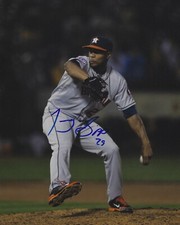 Tony Sipp Autographed Signed 8x10 Photo - MLB Astros Nationals Indians - w/COA