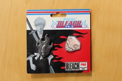 Shonen Jump BLEACH Anime Pins 2-Pack NEW on card pinbacks