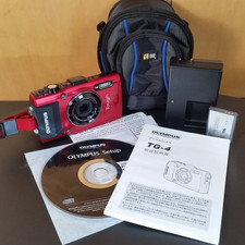 Olympus Stylus Tough TG-4 16MP Waterproof RED Digital Camera GPS Wifi /Bag