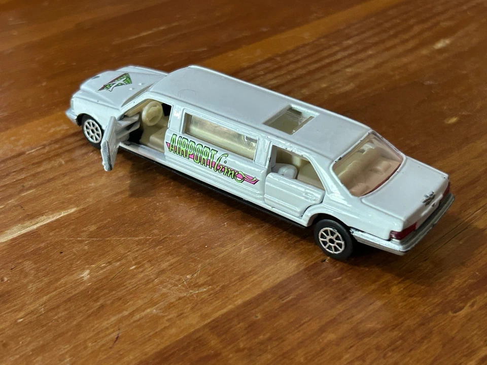 Винтажный литой лимузин аэропорта 1991 Road Champs - Изображение 4 из 4