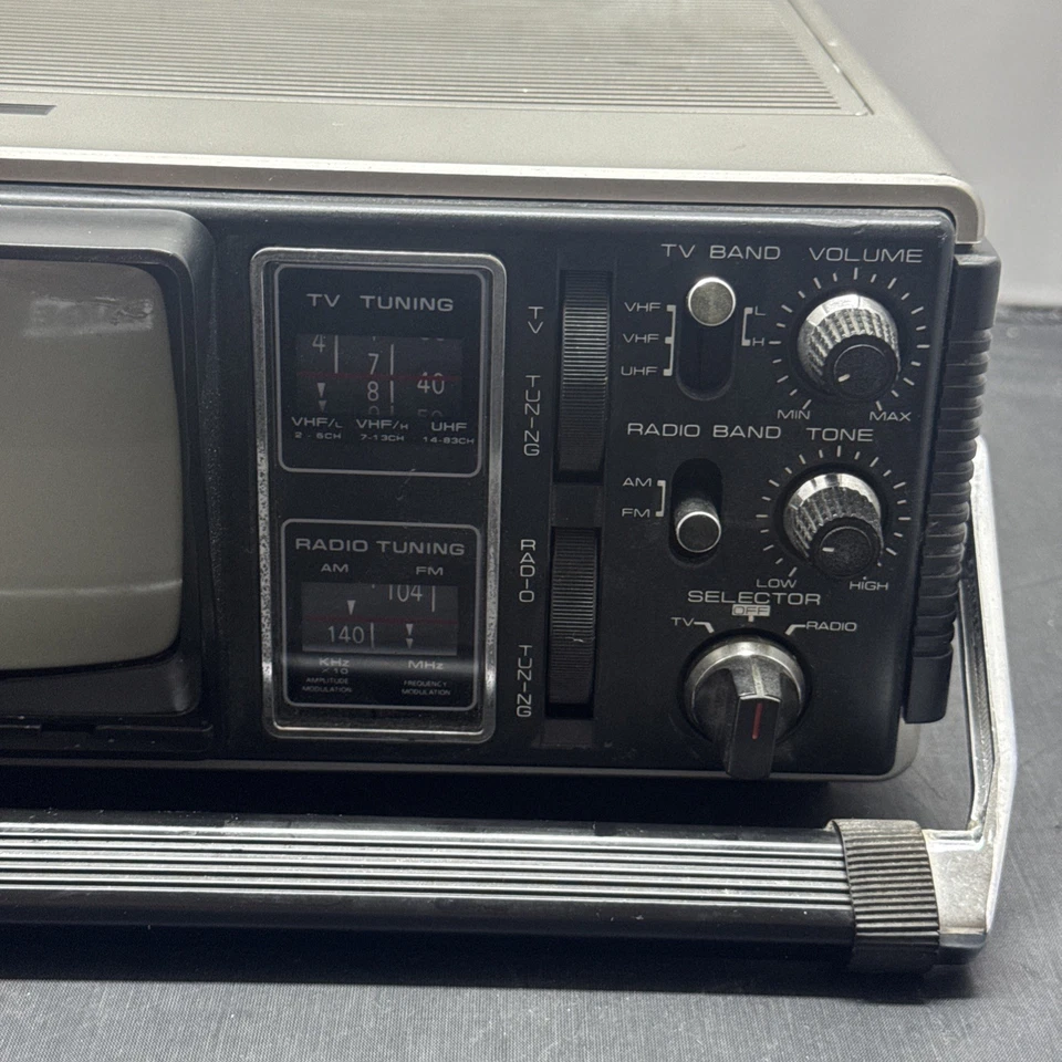 Liberty UHF VHF 1983 portátil negro blanco 5" radio AM FM #5002 Foto 3 de 4