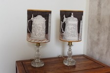 Coppia di lampade con paralumi conici realizzati con tessuto vintage Fornasetti