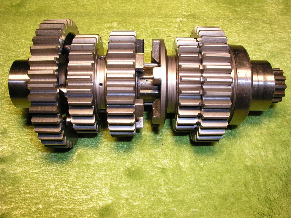 Transmisión Kawasaki Dragbike KZ1100, modelo J 1-2 automática, cabe en fundas KZ1000 Foto 2 de 4