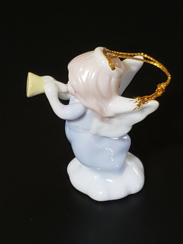 Avon Vintage Precious Moments Angel Trumpet Christmas Ornament Porcelain '96 NEW - Picture 3 of 7