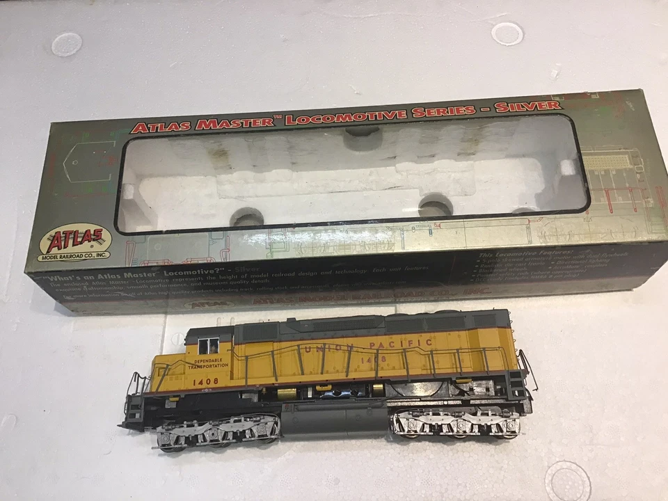 Atlas Ho Scale Diesel Locomotive SDP35 Union Pacific DCC Ready BOXED WORKS - Image 2 of 4