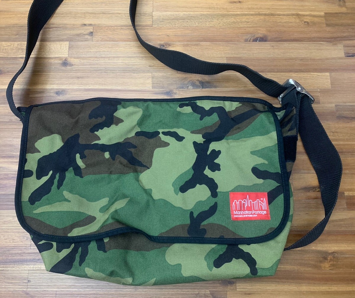 s-l1200.jpg s-l1200.jpg