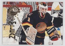 1994-95 Pinnacle Goaltending Greats Kirk McLean #GT11 1s7