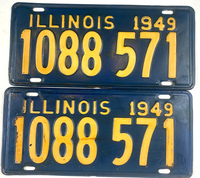 Vintage Illinois 1949 Auto License Plate Set Pair 1088 571 Man Cave Wall Decor
