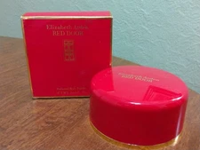 Red Door by Elizabeth Arden Perfumed Body Powder 2.6 oz New Dusting Powder