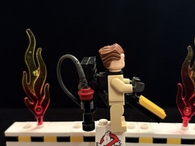 LEGO DR. PETER VENKMAN MINIFIGURE (gb002 / 21108) W/PROTON PACK & GHOST TRAP