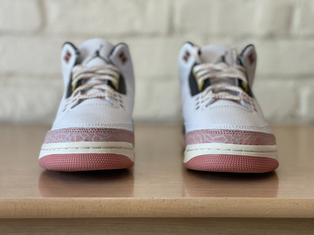 Air Jordan 3 Retro Classic GS Size 7Y/ Women 8.5 White/Red