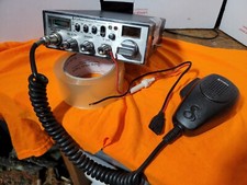 CB RADIO COBRA 25LTD ST SOUNDTRACKERW/ EXTRA CHANNELS LOOK