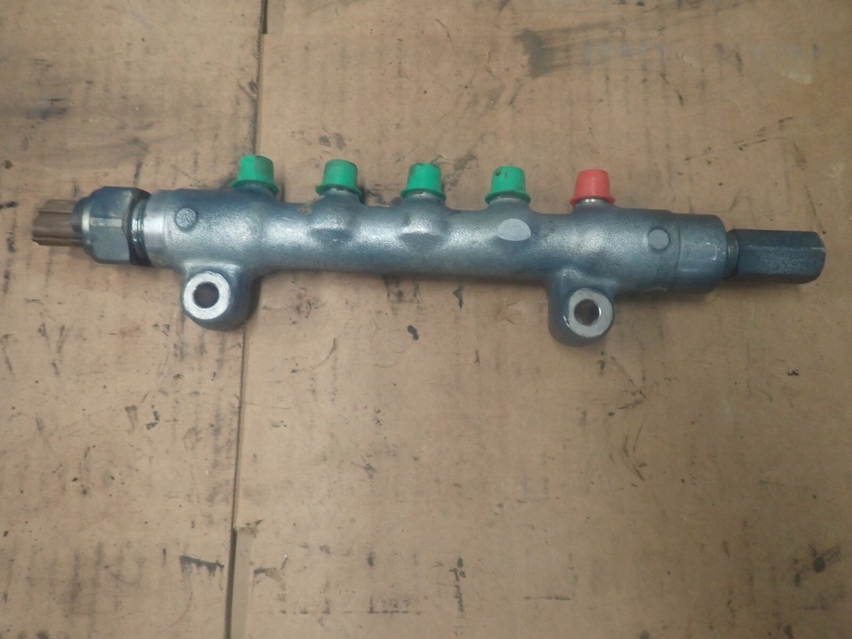 Kubota V3307 CR-T-EF04 Diesel Engine Common Fuel Rail 1J770