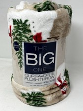 Oversized Christmas Fleece Throw 5' x 6' Beige w Snowman NEW