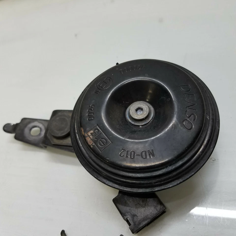 Lexus Is250 Is350 2006-2008 alarma de seguridad bocina bocina sirena 86510-30660 Foto 2 de 4
