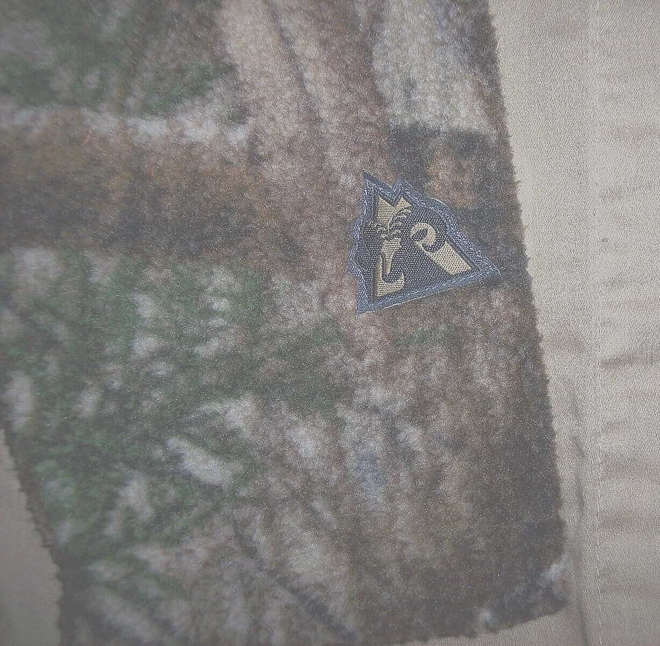 Mens Large Camo Jacket Fleece Jacket Type Camo Hunting Jacket Lined Lightweight - Image 3 of 4
