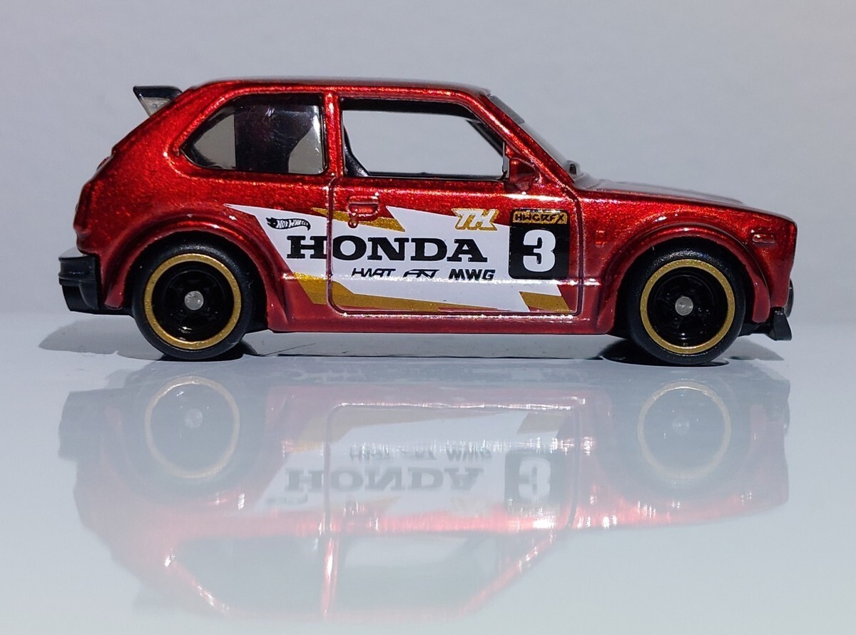 Hot Wheels 2025 Super Treasure Hunt '73 Honda Civic Custom