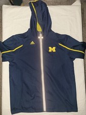 Men's Adidas Michigan Wolverines Full Zip Lightweight Hooded Sideline Jacket L