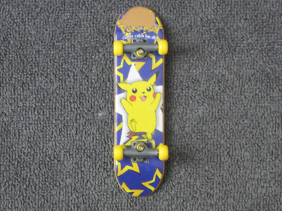 Pikachu Pokemon Tech Deck skateboard 96mm fingerboard rare vintage
