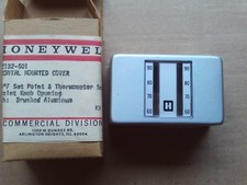 HONEYWELL 14002132-501 HORIZONTAL MOUNTED THERMOSTAT COVER LOT/3 NEW NIB 