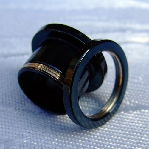 FLESH TUNNEL PLUG PIERCING OHR SCHWARZ ELOXIERT KRISTALLE KLAR 3 MM - 12 MM - Picture 2 of 5