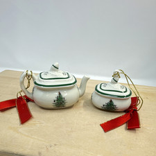 Spode World of Christmas Teapot Ornament Set of 2 Ceramic Hanging 2005 Red