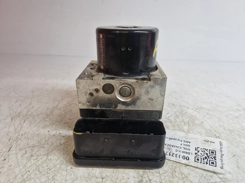 VOLKSWAGEN GOLF 5K MK6 2011 ABS PUMP MODULATOR 1.4L PETROL CGGA 1K0614517DEBEF - Image 3 of 4