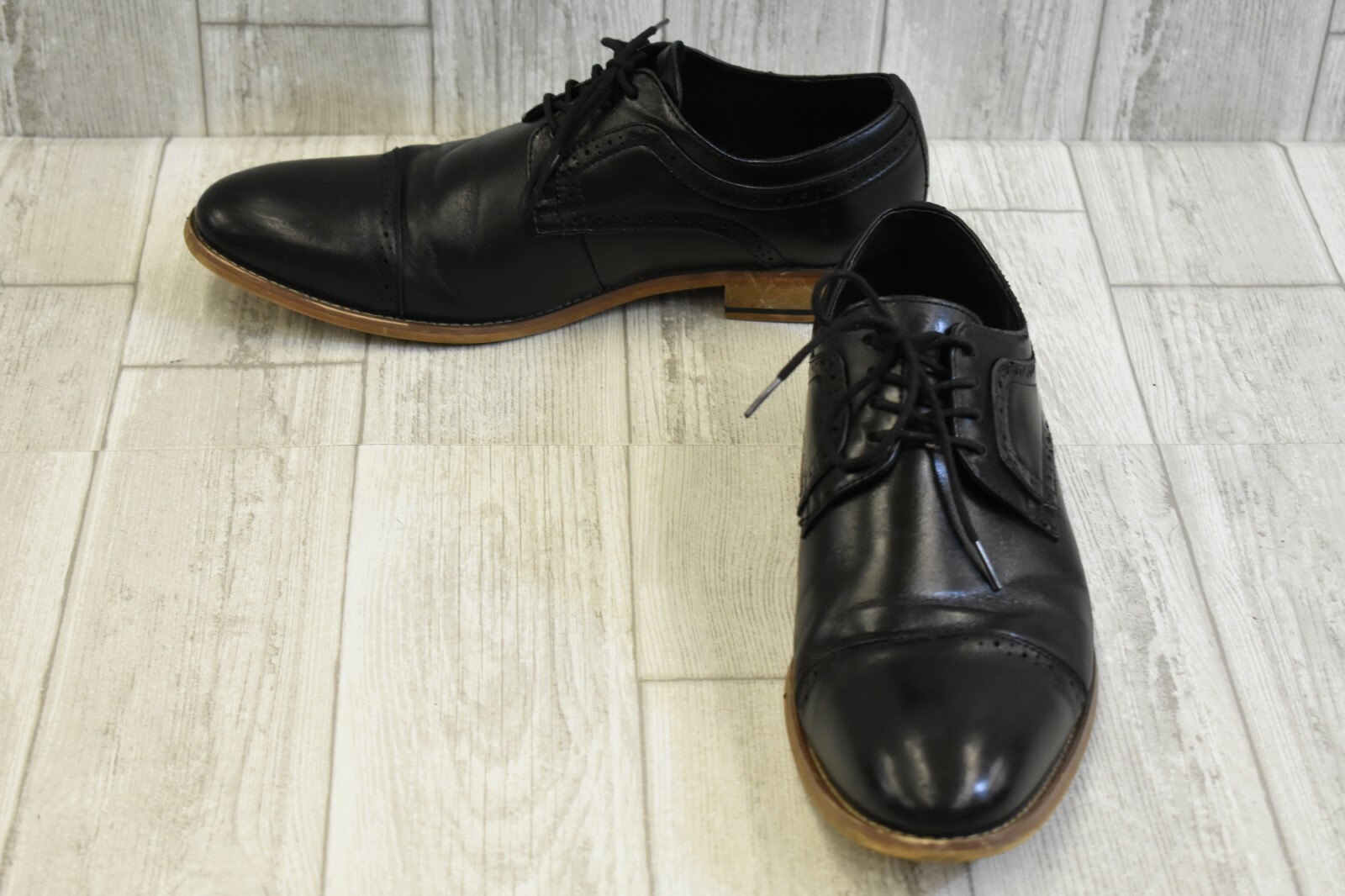 dickinson cap toe oxford