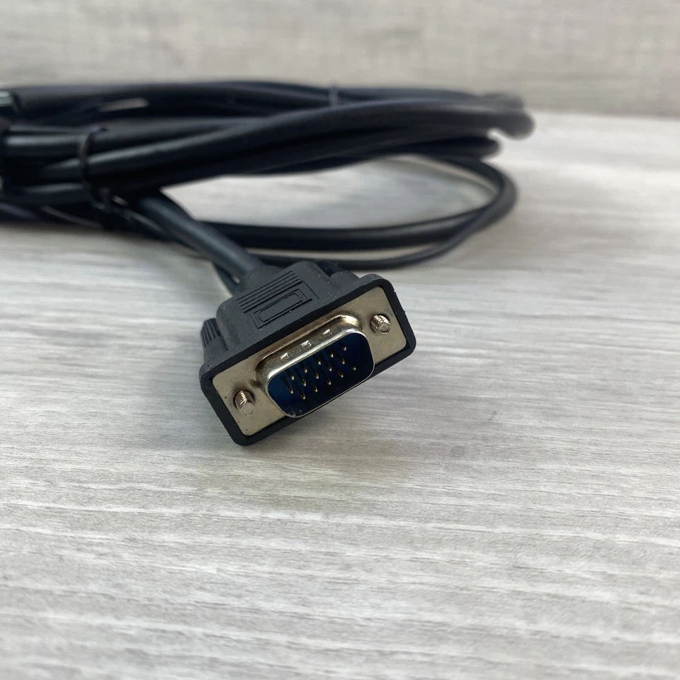 Insignia- 12' VGA Monitor Cable with 3.5mm Audio - Black - Image 4 of 4