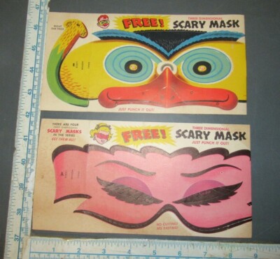2 VINTAGE POST CEREAL SUGAR CRISP 3D SCARY MASKS