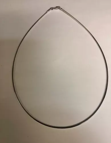 14 Karat Weißgold runde Omega 1,50 mm, 7 Gramm 18 Zoll Kette/Halskette - Schraubverschluss - Bild 1 von 1