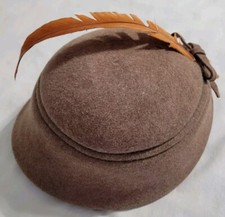 Vtg Brown Wool Felt Hat w Amber Feather Flapper Style Terry Sales Co READ