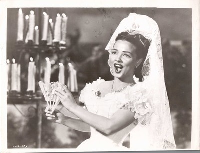 ORIGINAL VINTAGE KINO STILL FOTO FILM THE KISSING BANDIT KATHRYN GRAYSON