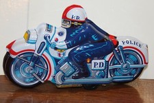 VERY NICE TIN LITHO 51 FRICTION POWERED POLICE MOTORCYCLE with DRIVER