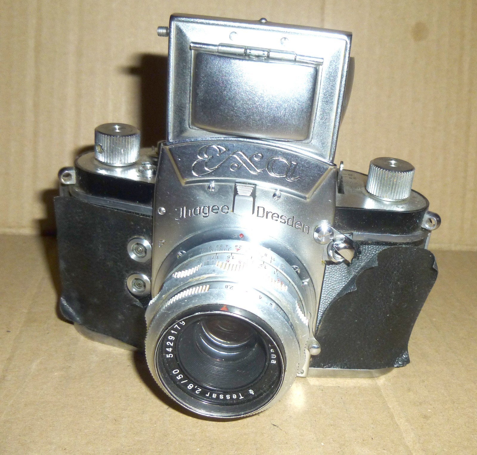 Vintage: EXA IHAGEE with Tessar 2.8/50mm - Look at Old Camera!!