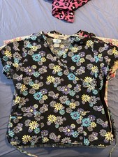 WonderWink Women's Floral Pattern Scrub Top L Cotton Blend Black Multicolor