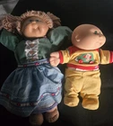 2 Vintage 1978–1982 Cabbage Patch Kids dolls