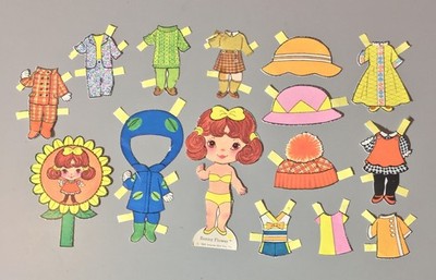 Sunny Flower Uneeda Doll Co. VTG 1969 Paper Doll & Clothes Lot (EX)