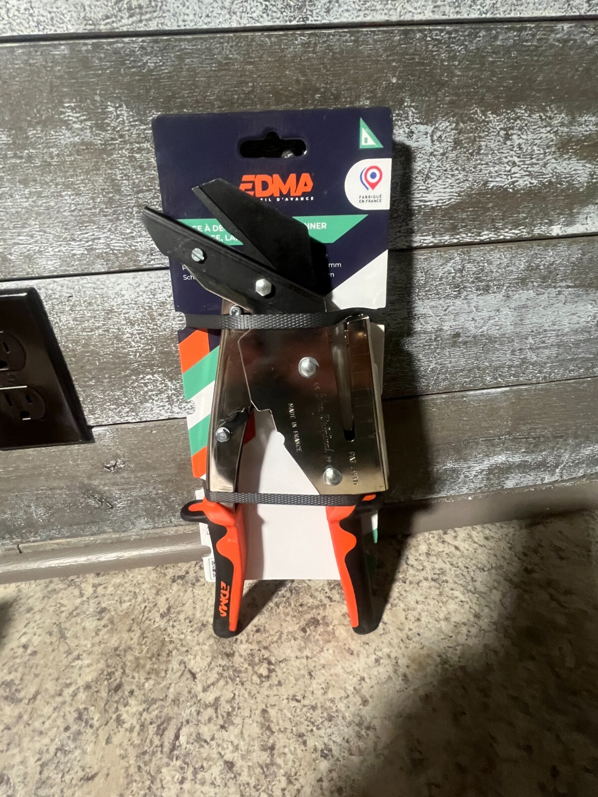 Foto 1 di 3